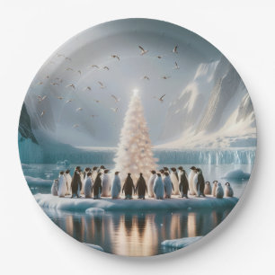 Weihnachtspinguine-Ansammlung rund um einen Baum Pappteller