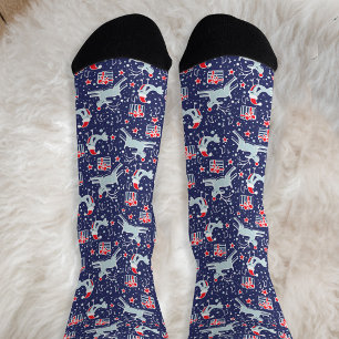 Weihnachtsrentiere und Vögel mit musikalischem The Socken