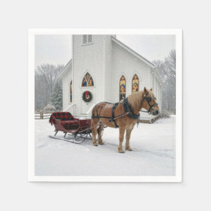 Weihnachtsschlitten mit Pferden vor einer Kapelle Serviette
