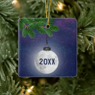 Weihnachtsschmuck auf Pine Bough