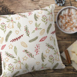Weihnachtsschmuck und festliches Grünmuster Kissen<br><div class="desc">Stilvolle und festliche Muster, die sich wunderbar mit der natürlichen und rustikalen Weihnachtsdekoration verbinden. Das Muster umfasst Kiefernzapfen und Tannenfäden, Heilige und Mistelen sowie Weihnachtsglocken, Sterne und Herzen. Das Design hat eine traditionelle Farbpalette von rot-grün und Gold auf einem weißen Hintergrund - obwohl Sie die Hintergrundfarbe anpassen können, wenn Sie...</div>