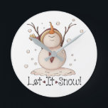 WeihnachtsSchneemann-rustikaler Runde Wanduhr<br><div class="desc">Rustikaler Landwinter ursprüngliche Weihnachtsquadrat-Wanduhr der Schneemannschneeflocke. Ändern Sie den Farbhintergrund und personifizieren Sie,  wenn Sie gewünscht werden. Klicken Sie einfach an "besonders anfertigen" Knopf. Addieren Sie andere zusammenpassende Wohngestaltung. Copyright © Trina Clark</div>