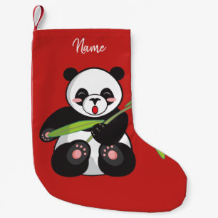 Weihnachtsstrumpf. Panda. Kleiner Weihnachtsstrumpf