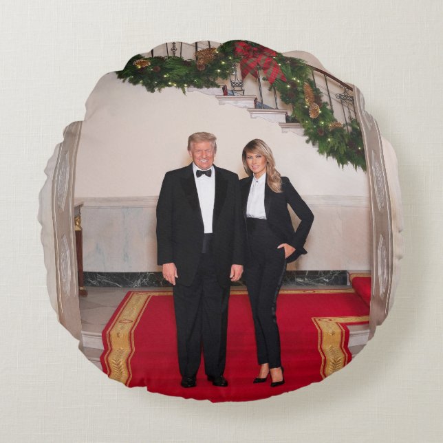 Weihnachtsvorbereitungen von Präsident Donald Trum Rundes Kissen (Vorderseite)