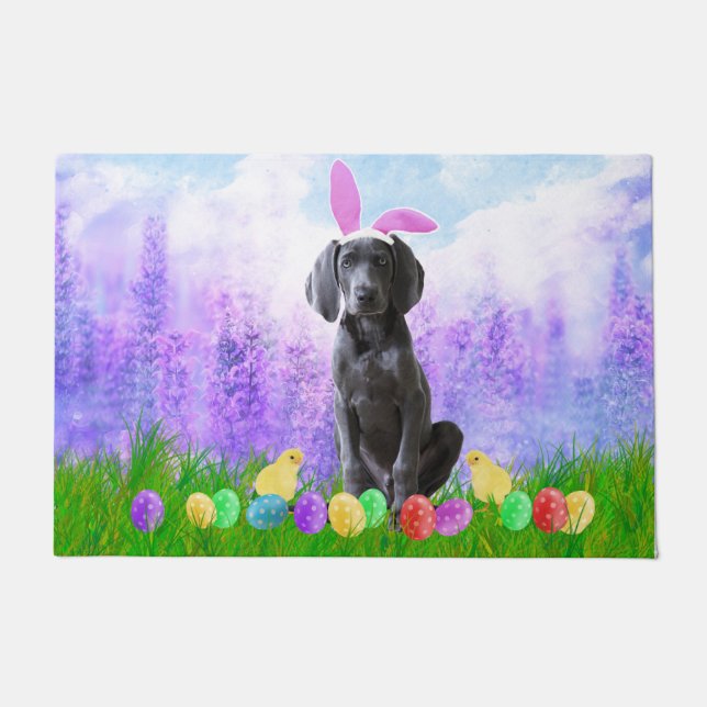 Weimaraner Hund mit Ostereiern Bunny Chicks Fußmatte (Vorderseite)
