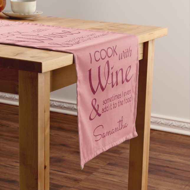 Weinangebot individuelle Name Kurzer Tischläufer (Beispiel)