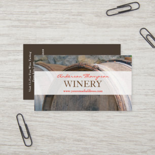 Weinkellerei-Weinberg-Wein-Fässer, die Visitenkarte