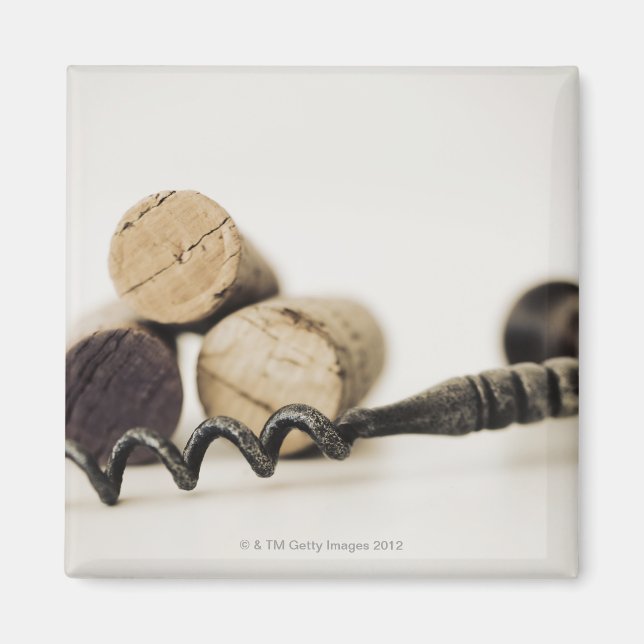 Weinkorken mit Korkenzieher Magnet (Vorne)