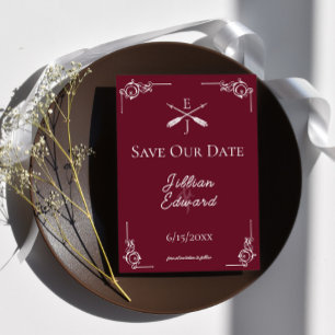 Weinrote Monogramm und Pfeile Save the Date Ankündigung