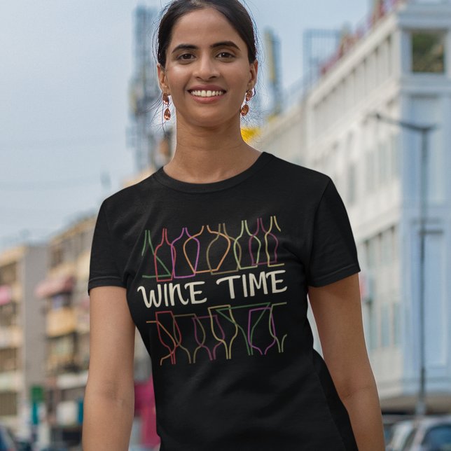 Weinzeit T-Shirt (Wine Time Tee for Women Who Love Wine)