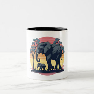 Weise und wild – Retro-Elefantenfamilie Sonnenunte Zweifarbige Tasse