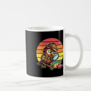 Weiser Eulen-Detektiv untersucht Hühner-Mysterium  Kaffeetasse