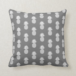 Weiß auf grauem kleinem Ananas-Muster-Entwurf Kissen
