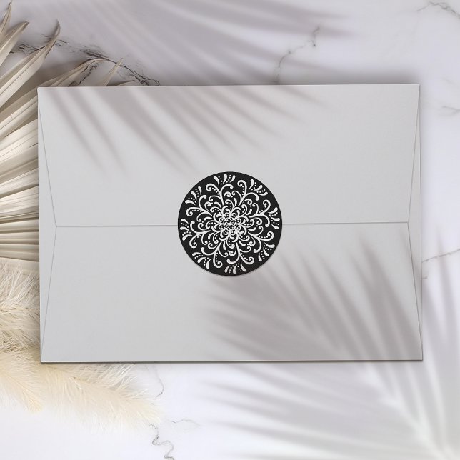 Weiß auf Schwarz-Geblüht Aufkleber (Von Creator hochgeladen)