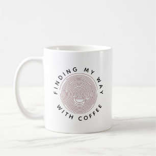 Weiß den Weg mit Kaffee finden Kaffeetasse