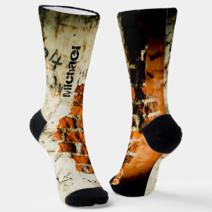 Weiß orange Coole Wand Grafiti aus alten Ziegeln I Socken