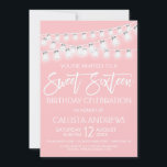 Weiß rosa Mason Jar String Lights Sweet 16 Einladung<br><div class="desc">Dieses elegante und schlichte 16 . Geburtstag Geburtstagsfest lädt zu einem modernen Country-Event ein. Es verfügt über weißes, glühendes Maurerkirschen, das auf einem magenhaften rosa Hintergrund mit passender Schriftzeichen-Typografie hängt. Es ist elegant, hübsch, minimalistisch und trendig, perfekt für Ihren besonderen Tag. ***WICHTIGE HINWEIS FÜR DESIGN: Für individuelle Designanfragen, wie z.B....</div>