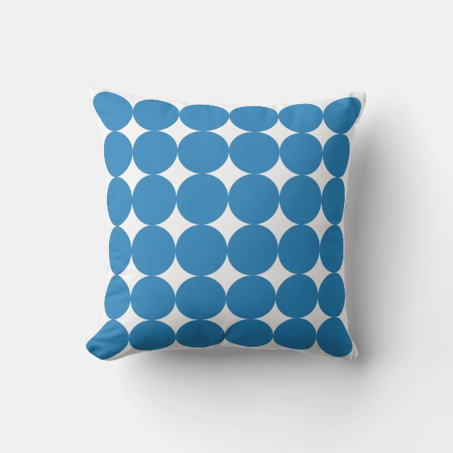 Weiß & Royal Pastel Blue Circle Pattern Kissen (Vorderseite)