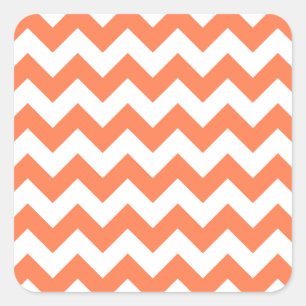 Weiß und Coral Zigzag Muster Quadratischer Aufkleber