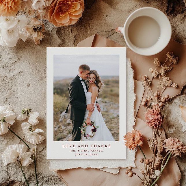 Weiß und dunkelrot - Eleganter Text und Foto Hochz Dankeskarte (Von Creator hochgeladen)