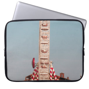 WEISS UND ROT FENSTER LAPTOPSCHUTZHÜLLE