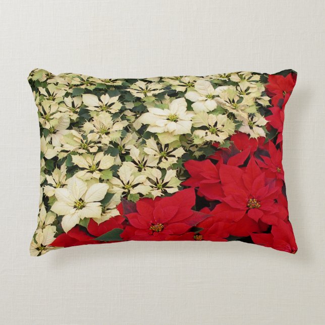 Weiß und rot Poinsettias I Holiday Floral Zierkissen (Vorderseite)