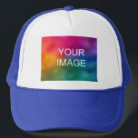 Weiß und Royal Blue Elegante Moderne Vorlage Truckerkappe<br><div class="desc">White and Royal Blue Elegant Moderne Vorlage Erstellen Sie Ihre eigene Upload Image Logo Foto Trucker Hut.</div>