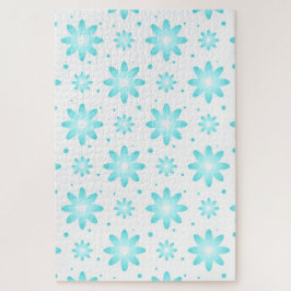 Weiß und türkisfarben, zarte Farbtupfer