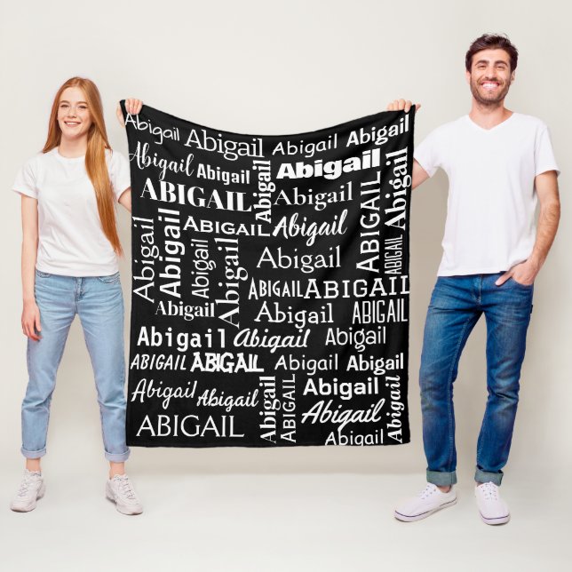 Weiße ABIGAIL-Bezeichnung auf schwarz Fleecedecke (Beispiel)