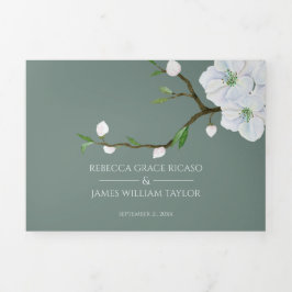 Weiße Apfelblüte in einer Einladung zur Hochzeit