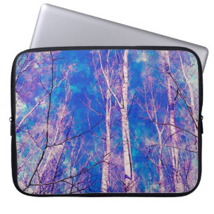 Weiße Bäume heller blauer Himmel im Februar Wasser Laptopschutzhülle