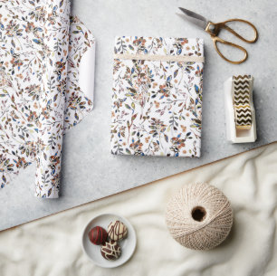 Weiße Blätter Berries Wasserfarbenes Blumenmuste Geschenkpapier