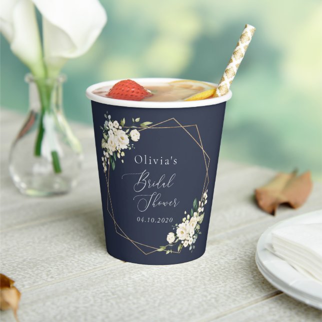 Weiße Blume, Creme-Blume, Boho, Brautparty Pappbecher (In Situ)