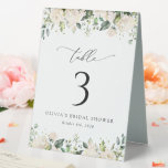Weiße Blume, Creme-Blume, Boho, Tischnummern Tischaufsteller<br><div class="desc">Fügen Sie Ihrem Brautparty eine persönliche Touch mit diesen stilvollen und unvergesslichen Party hinzu! Das Design zeichnet sich durch weiße Aquarellfarben und eine grüne Umgebung auf weißem Hintergrund aus.</div>