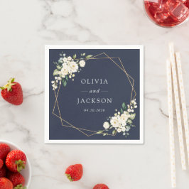 Weiße Blume, cremige Blume, Grünpflanzen, Hochzeit Serviette