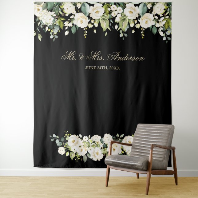 Weiße Blume Hochzeitskabine Schwarzes Foto Hinterg Wandteppich (Beispiel)