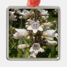 Weiße Blume Ornament Aus Metall