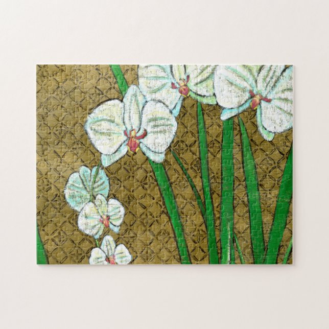 Weiße Blume und grüne Stiele an der braunen Grenze (Horizontal)