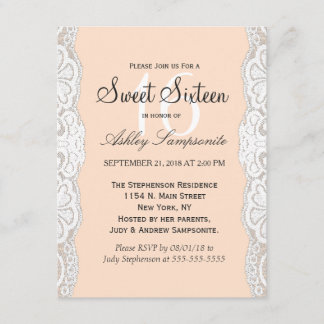 Weiße Blumenspitze auf Pachy Beige Einladung