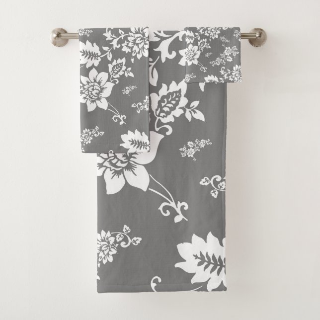 Weiße Blüte auf ultimativem grauen Hintergrund Badhandtuch Set (Insitu)