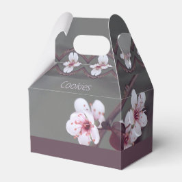 Weiße Blüten mit rosa Blüten Geschenkschachtel