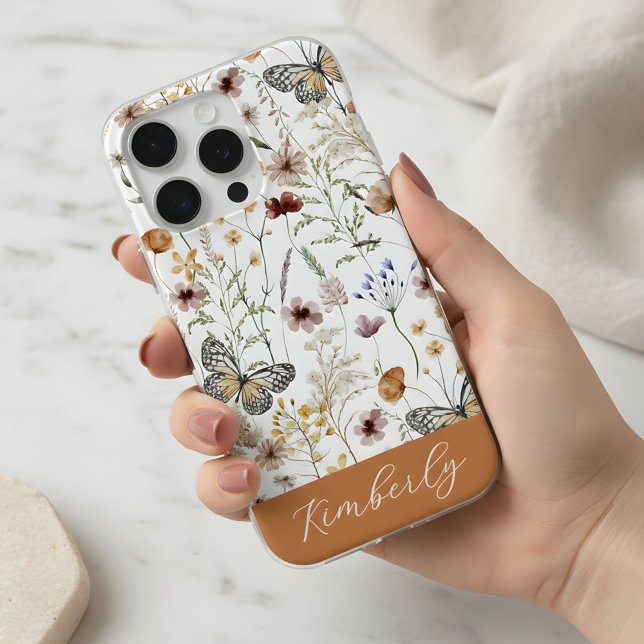 Weiße Boho-Wasserfarben-Wildblumen-Muster  iPhone 15 Pro Hülle (Von Creator hochgeladen)