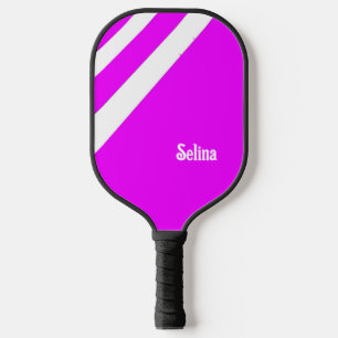 Weiße diagonale Streifen auf rosa Paddel Pickleball Schläger