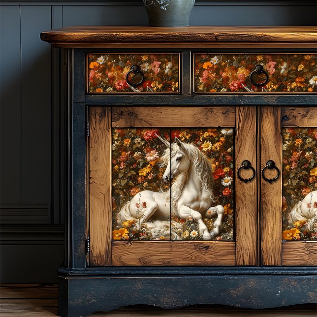 Weiße Einhorn Flora Wiese Fantasy Fairytale Seidenpapier (Von Creator hochgeladen)