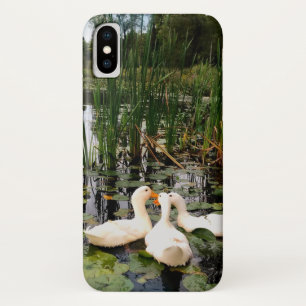 Weiße Enten, Lilienpads, Fesseln, Seeufer Case-Mate iPhone Hülle