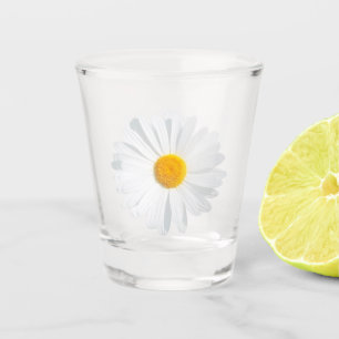 weiße Färbung Schnapsglas