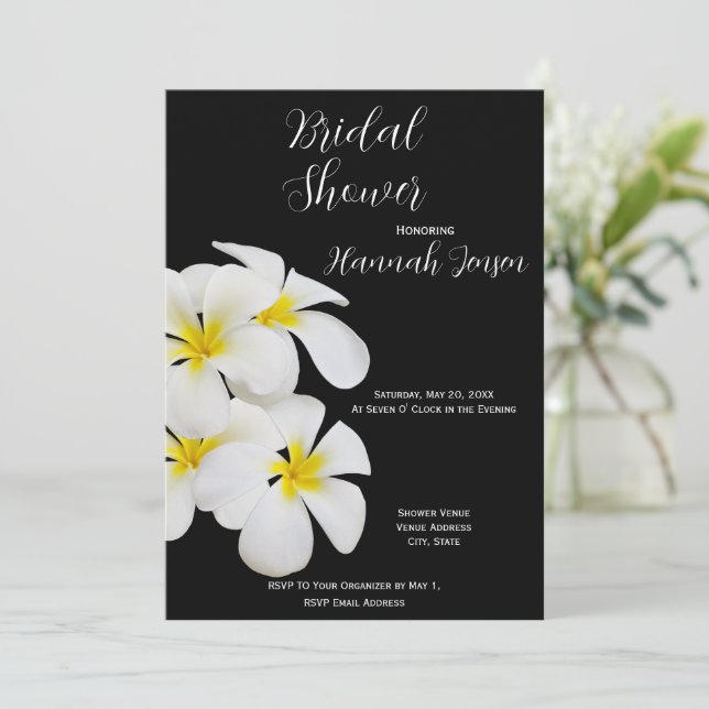 Weiße Frangipani-Blume, tropisch, floral, Bridal Einladung (Stehend Vorderseite)