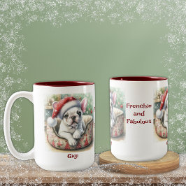 Weiße Franzosen, in Weihnachtsmannmütze, Hundehund Zweifarbige Tasse