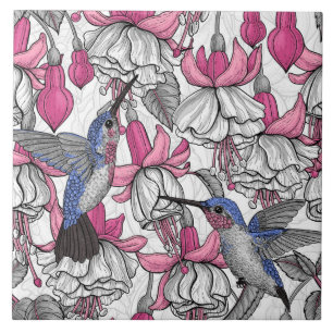 Weiße Fuchsie und Kolibris Fliese