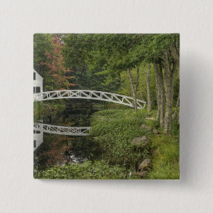 Weiße Fußgängerbrücke, Somesville, Mount Desert Button